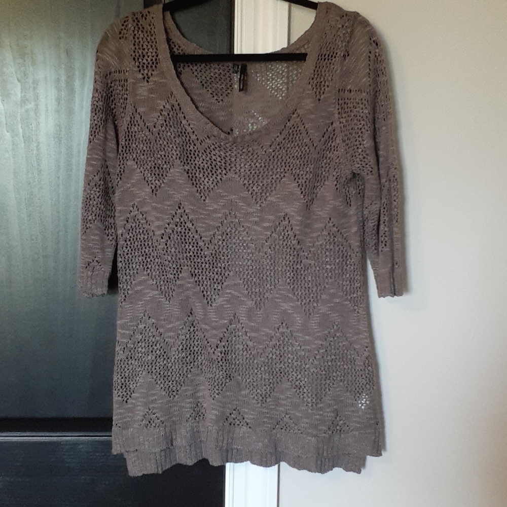 Maurices sweater